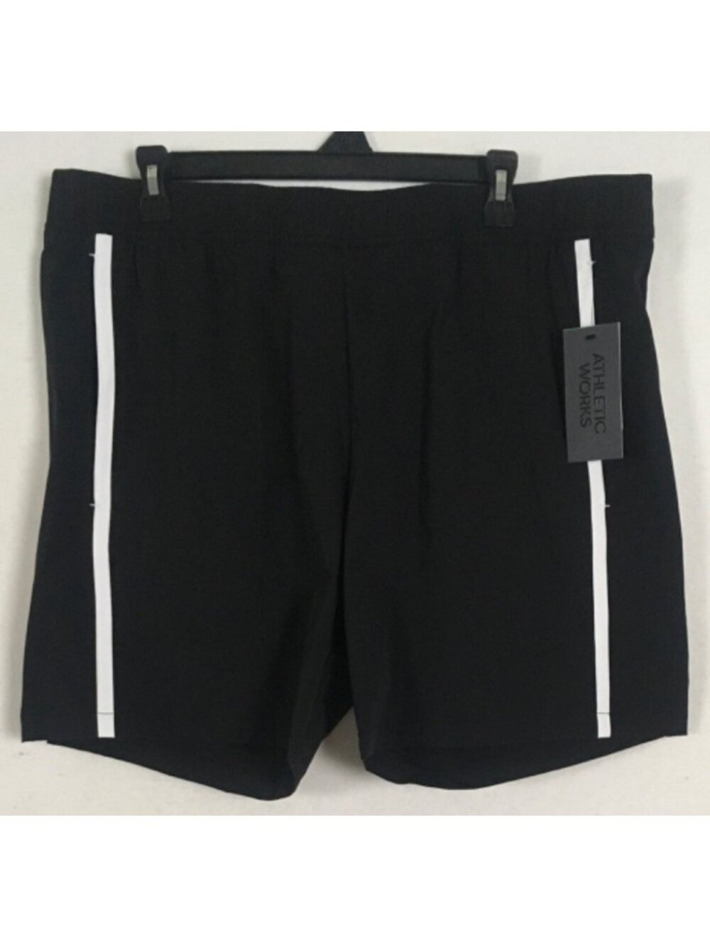 Athletic Works Court Shorts Size XL 40-42 Black White Moisture Wicking New w Tag